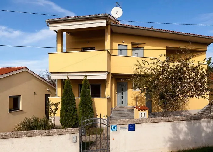 Apartments Klara