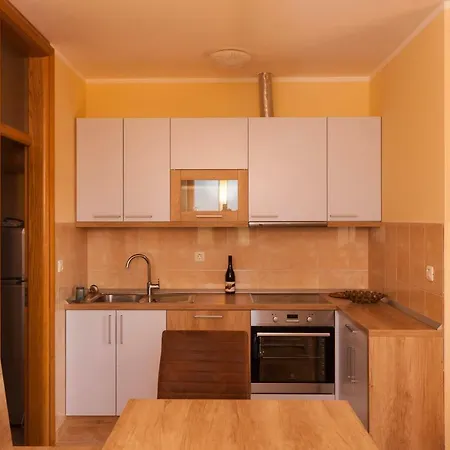 Apartments Klara Pomer Exterior photo